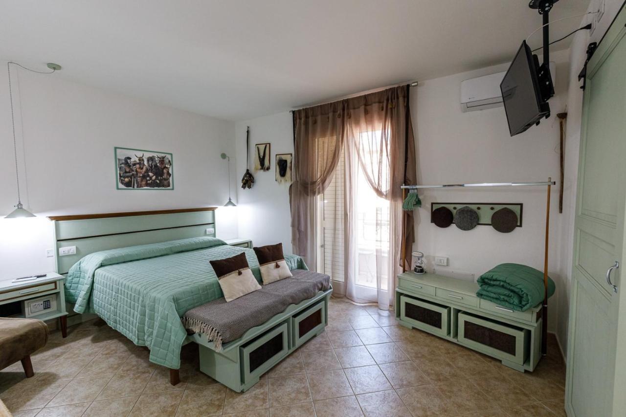 Domo Anna Hotel Villasimius Exterior photo